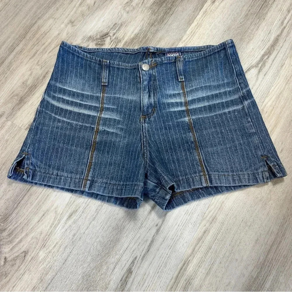 Vintage 90s Watch LA High Rise Denim Shorts Juniors Size 13-14 | Made in the USA